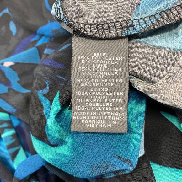 Vince Camuto Blue Floral Blouson Halter Maxi Dress Size 10 - Picture 12 of 13